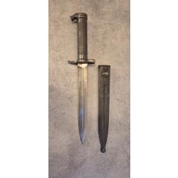 Baïonnette SUEDOISE M96 1896 avec son fourreau