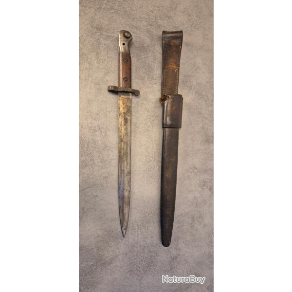 Baonnette WWI ANGLAISE WILKINSON LONDON MARQUAGE GYPTIEN avec son fourreau et son porte fourreau