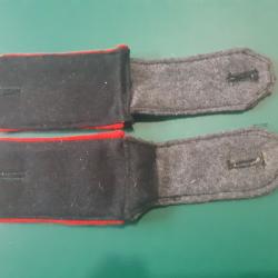 Paire de Patte d'Epaule Pionnier de la Garde Mle 1915 (variante contre-patte) WW1