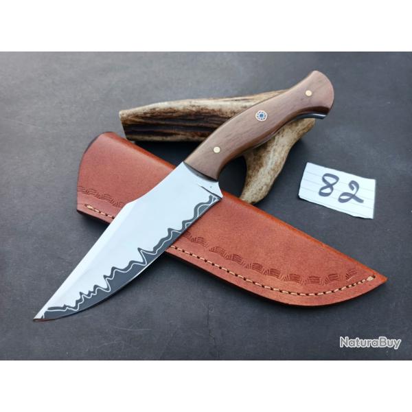 couteau de Poche Fait  Main Lame Acier D2 Manche En Bois De Palissandre 82