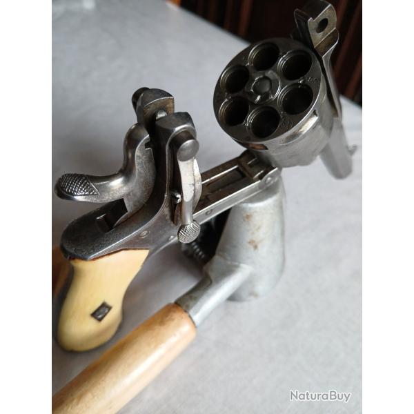 Bulldog 320 a cassure pour jections rapide des cartouches