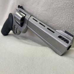 Revolver TAURUS RAGING BULL en 454 Casull à un euro sans prix de réserve
