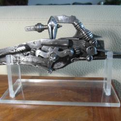 Très rare modèle de platine à rouet 16è ou début 17è