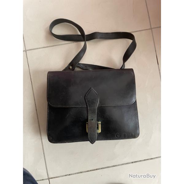 Sacoche d'ordonnance de la gendarmerie