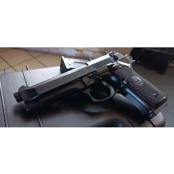 Beretta M92FS +2 chargeurs