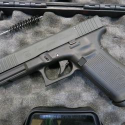 Pistolet d'Alarme Glock 17 Gen 5 Cal 9 Pak OCCASION 1 SANS PRIX DE RESERVE