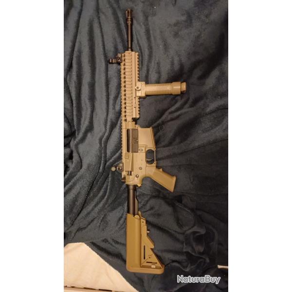 Bonjour je vends ma replique airsoft m4
