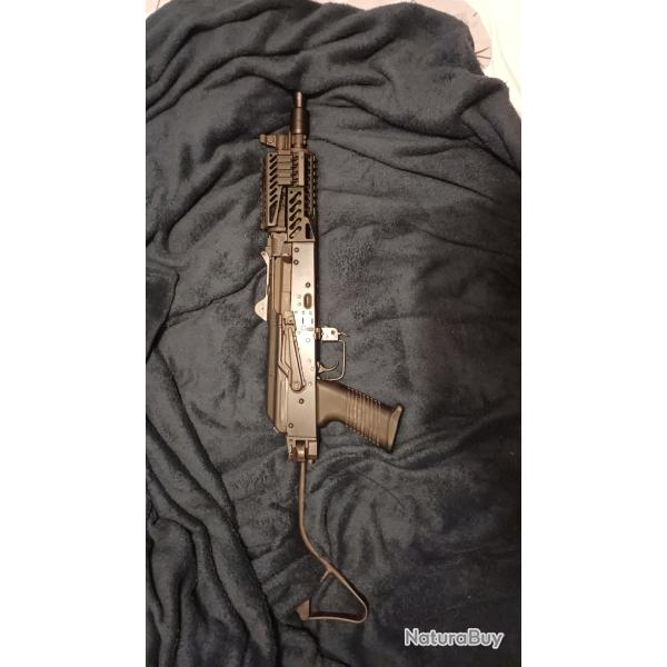 Bonjour je vends ma replique ak74