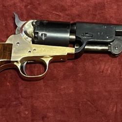 Colt marque FAP ( pietta )Fabriqué en 1984 ( AM ) calibre 36