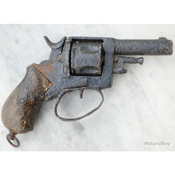Revolver Bulldog calibre 8 mm en l'tat pour pices ou  restaurer - ref IFS25BUL001