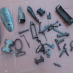 GROS LOT DE PIECES DETACHEES POUR FUSIL MAUSER G98 OU K98.