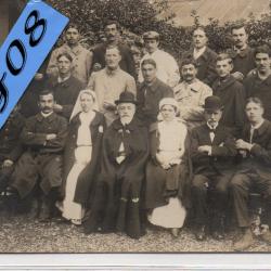 CPA - CARTE PHOTO MILITAIRE SOLDATS INFIRMIÈRE - N°4399