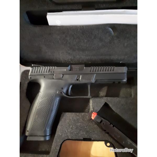 PISTOLET CZ P-10  9x19