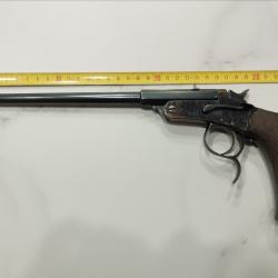 Superbe pistolet de salon 22lr monocoup en cat D.