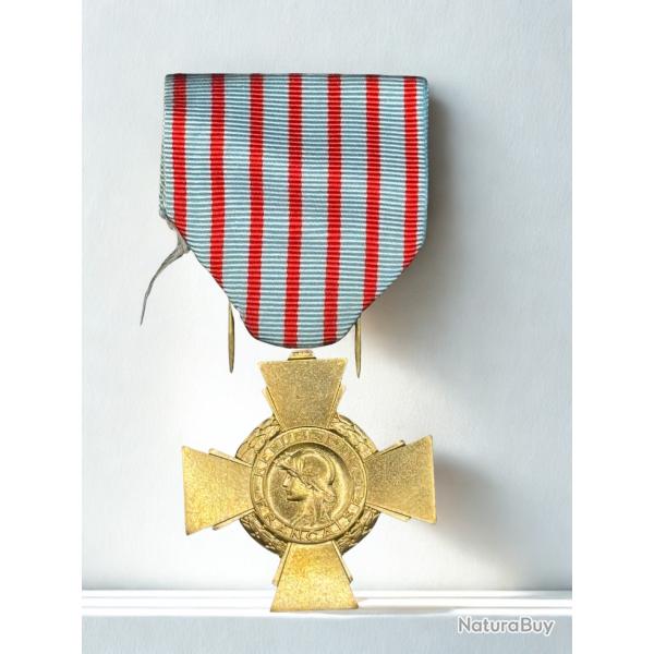 (15.009) Croix du combattant