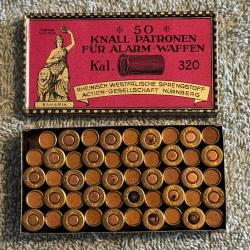 Exceptionnel Boite En Fer D'époque De Munitions Collection PN Calibre 320 Blanc Catégorie D-J Bis