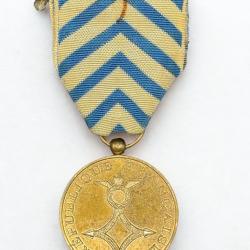 (75.002) Médaille d'Afrique du nord