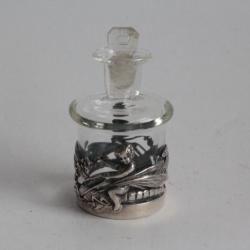 Flacon de parfum argent anglais Ari D Norman Putti Libellule
