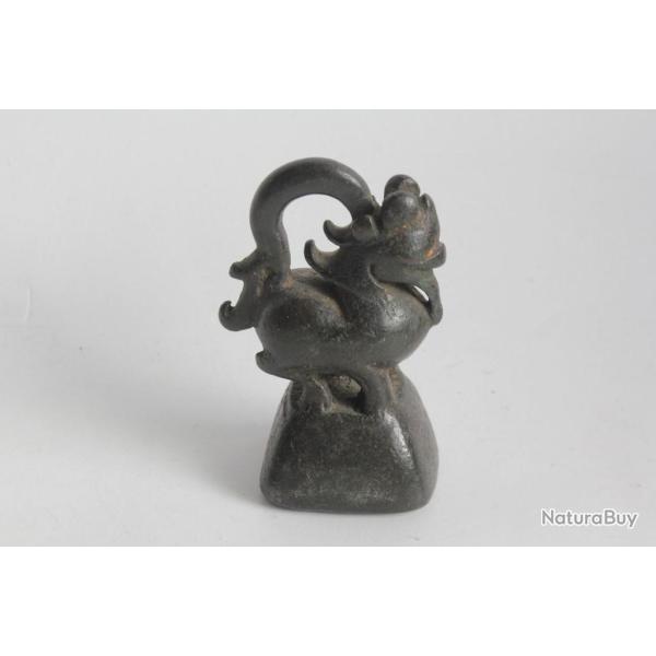 Ancien poids  opium 20 tikal Chinthe bronze Birmanie