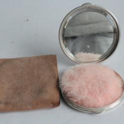 Poudrier argent Jean Duvoisin Art Déco