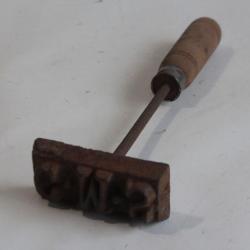 Ancien Fer à marquer GMS