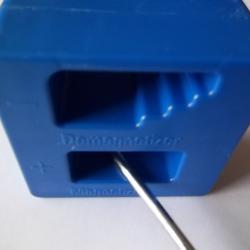 Magn&eacute;tiseur et d&eacute;magn&eacute;tiseur tournevis