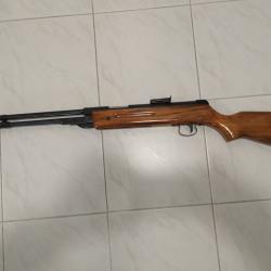 Belle carabine &agrave; plombs vintage chinoise en 4,5mm.