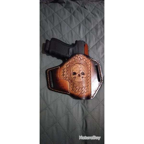 Holster cuir pour pistolet glock droitier