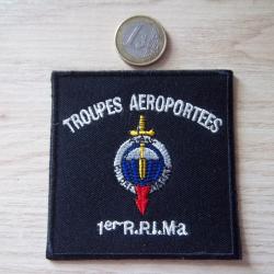 &eacute;cusson militaire parachutiste insigne 1er RPIMA