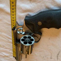 Ruger Redhawk 44 Magnum en inox canon 14 cm