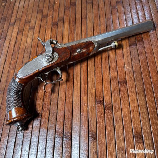 TRS BEAU ET RARE PISTOLET D'OFFICIER 1833 PREMIER TYPE SIGN DE LA MANUFACTURE ROYALE DE MAUBEUGE