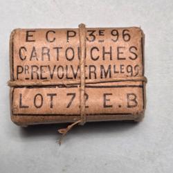 Un beau paquet de 6 cartouches 8mm 1892 poudre noire de 1895