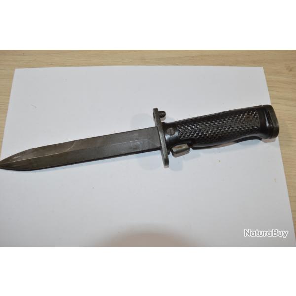 Baionnette  / couteau combat Amricain USM8A US M5A1 MILPAR CO  1950  Cor