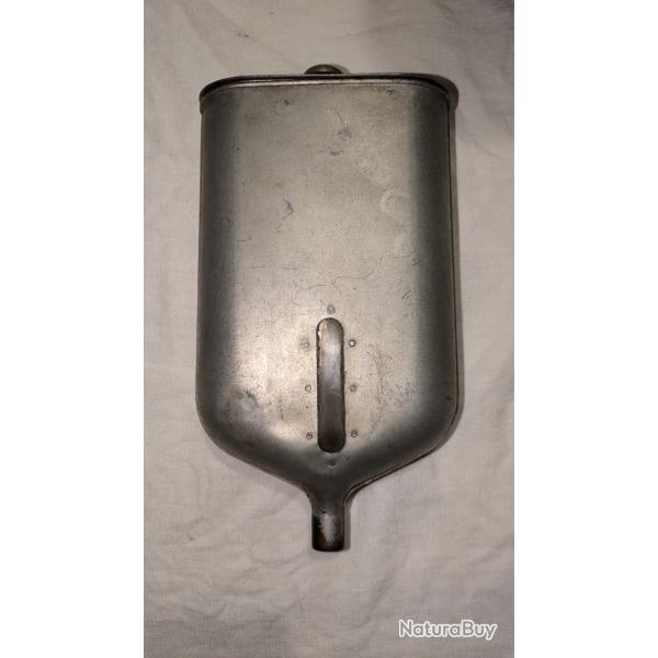 Ancienne rservoir de doseuse de plomb