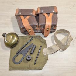 Ensemble pour fusil Mosin Nagant Russe 91/30 Cartouchière / Kit nettoyage / Huilier (15)