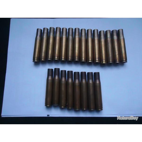 LOT DE 22 DOUILLES VIDES 404 RWS & DWM