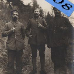 Carte-Photo Soldats Allemands -N&deg;4409