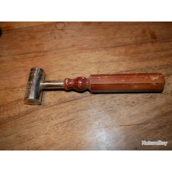 Chargette � poudre � manche � pans "Manufrance"