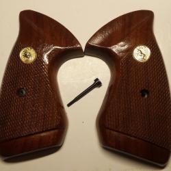 Poignées COLT  TROOPER MKIII 357Mag