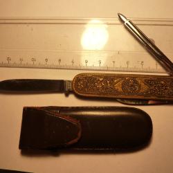 Beau ancien petit couteau