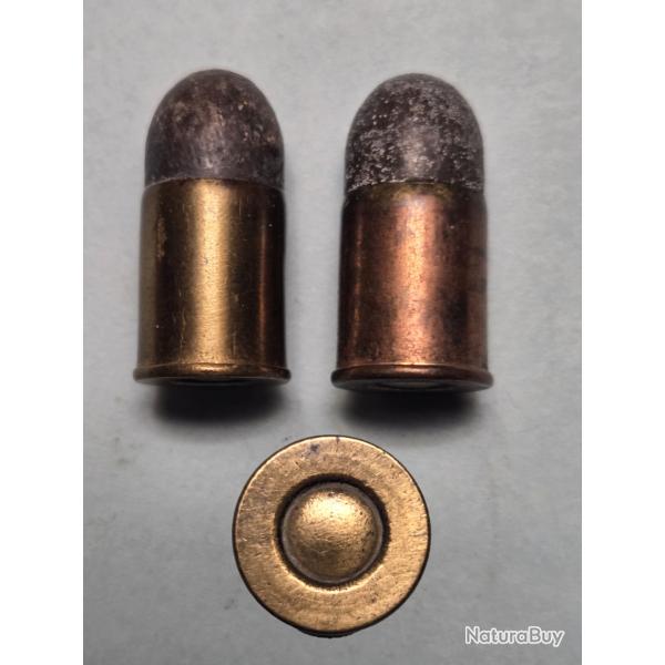 Une cartouche primitive pour revolver francais du debut de la percussion centrale 11 x 15 R