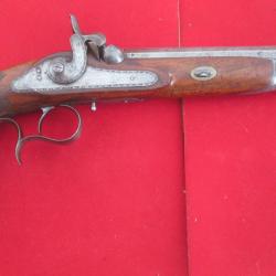 TRES BEAU   PISTOLET  D OFFICIER   DU  19 é SIECLE