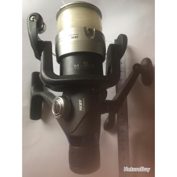 Moulinet de la marque connue Sert. Base solide. Modle Stator 201 RD, gris et bleu : superbe