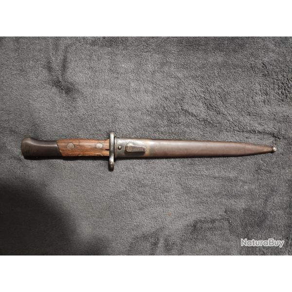 Ba�onnette peut-�tre tch�que?