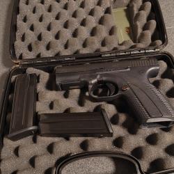 Pistolet CARACAL C 9mm