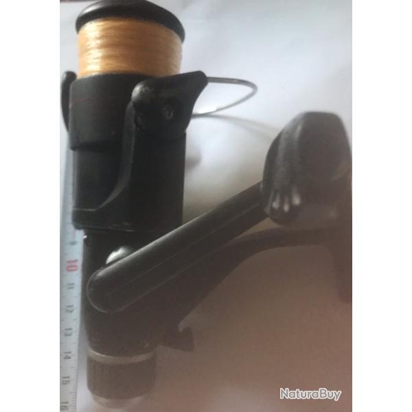 Moulinet excellent tat toutes techniques de pche. Prt  pcher : rempli de fil Water Queen