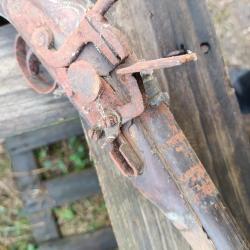 Pistolet oriental a silex