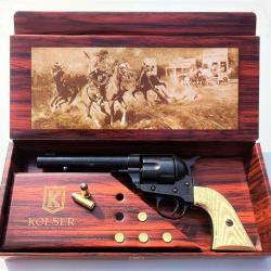 Coffre Kolser Revolver Western Colt 1873 - R&eacute;plique m&eacute;tal noir Kolser