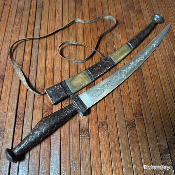 GRANDE DAGUE ETHNIQUE TRIBAL