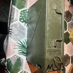 Boite de munitions &agrave; bandes